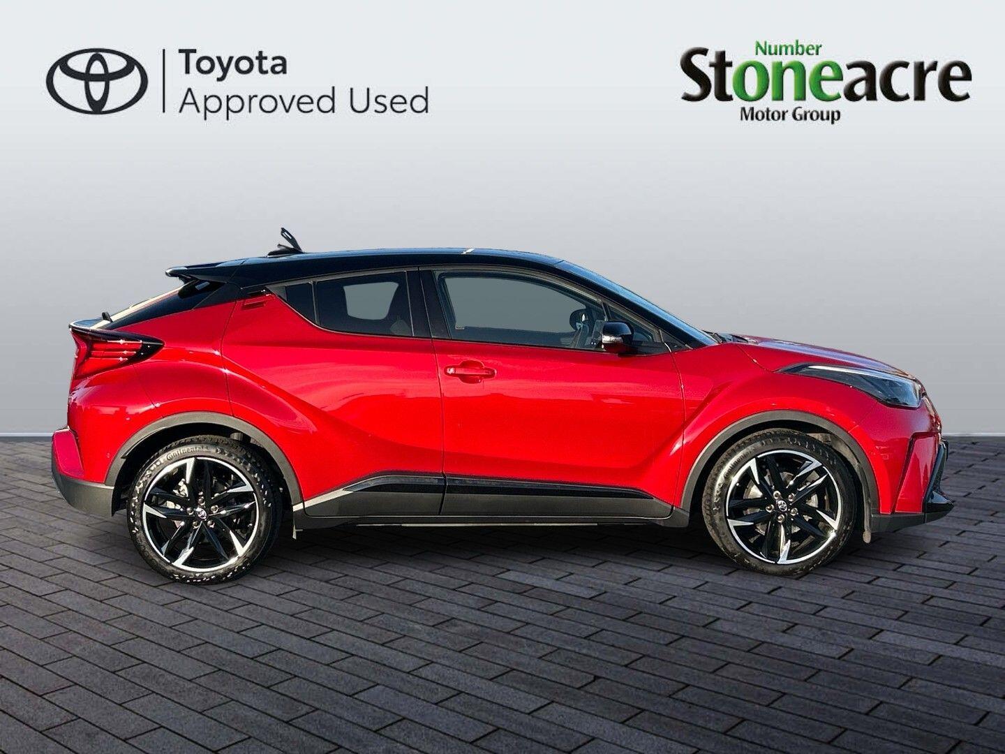 Used Toyota C-HR 2023 for sale - 76898463: Photo 2