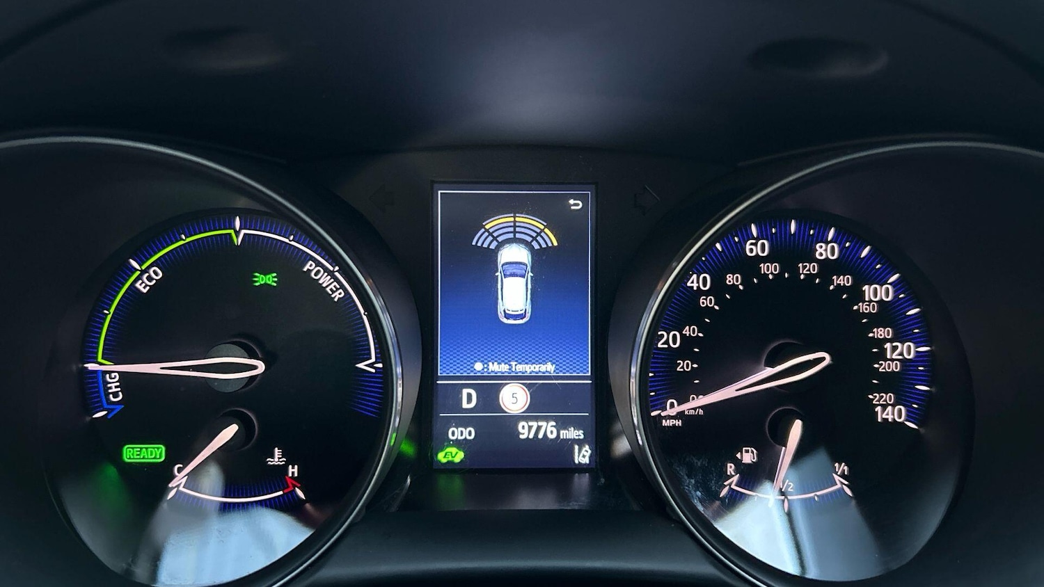 Used Toyota C-HR 2023 for sale - 76898463: Photo 23