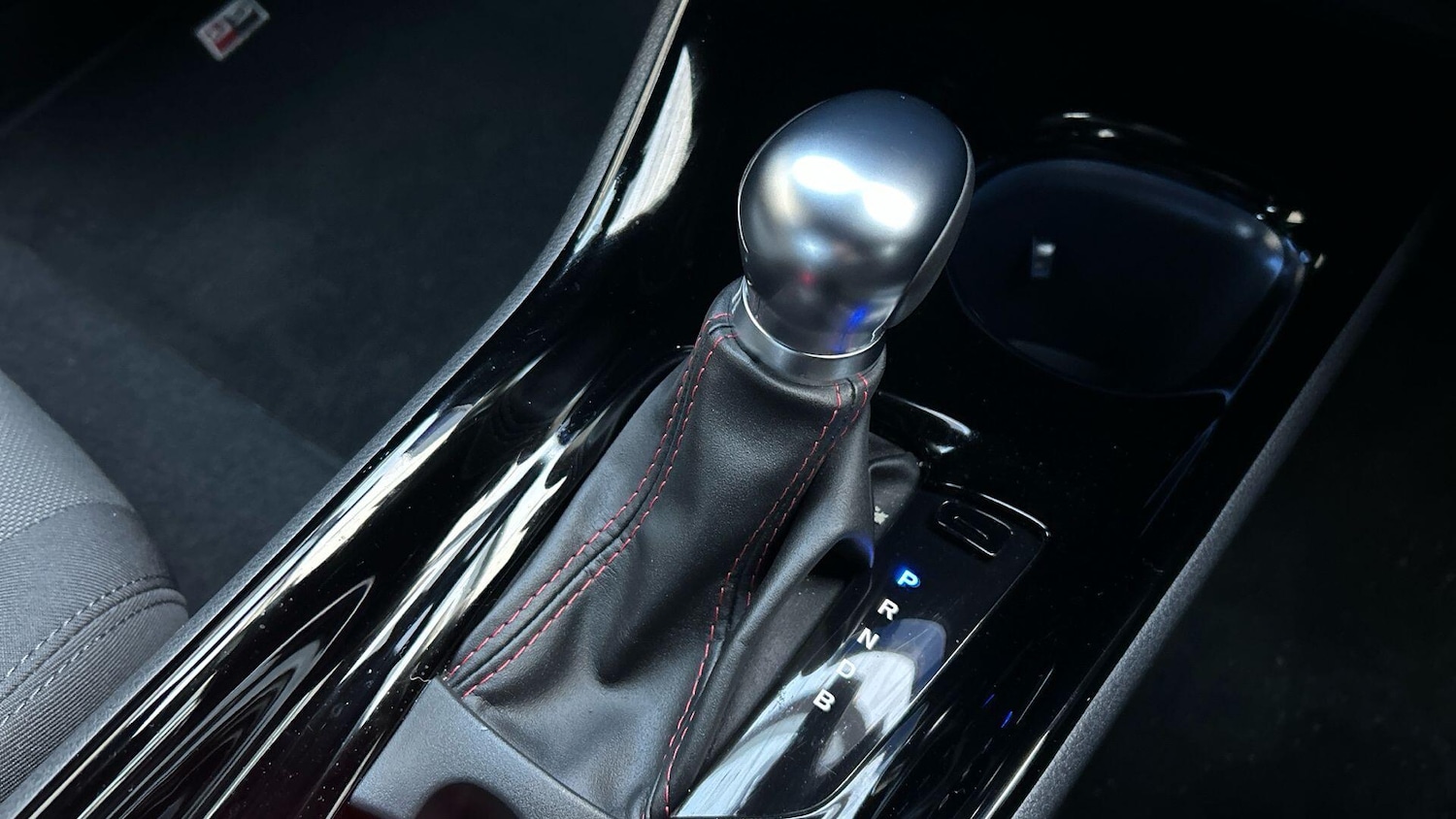 Used Toyota C-HR 2023 for sale - 76898463: Photo 31