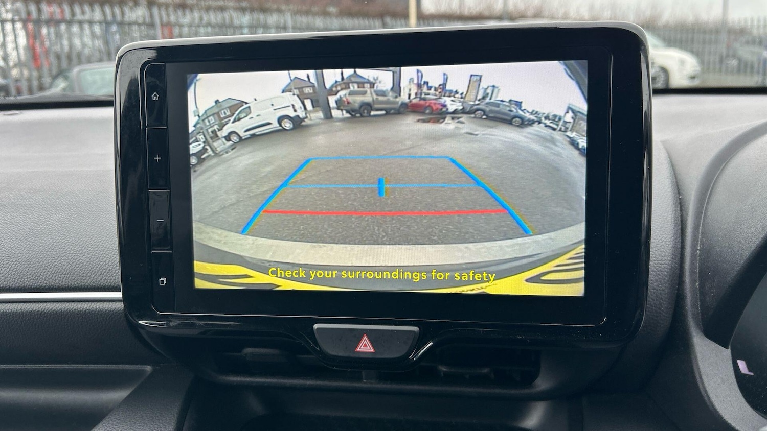 Used Toyota Yaris for sale - 77439851: Photo 11