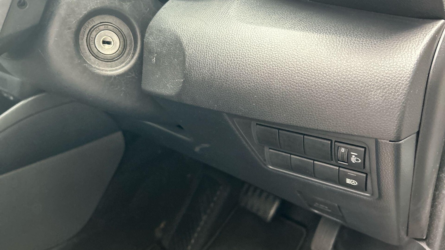 Used Toyota Yaris for sale - 77439851: Photo 38