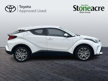 Used Toyota C-HR 2021 for sale - 77559365: Photo