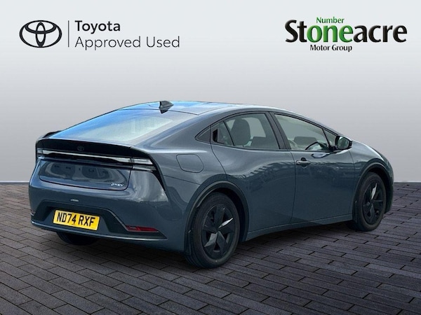 Used Toyota Prius 2024 for sale - 74680295: Photo 5