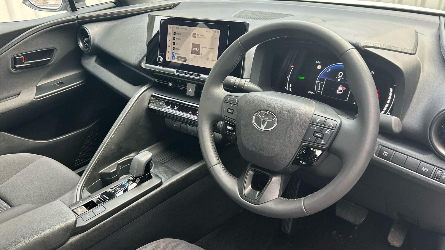 Used Toyota C-HR for sale - 77808418: Photo 10