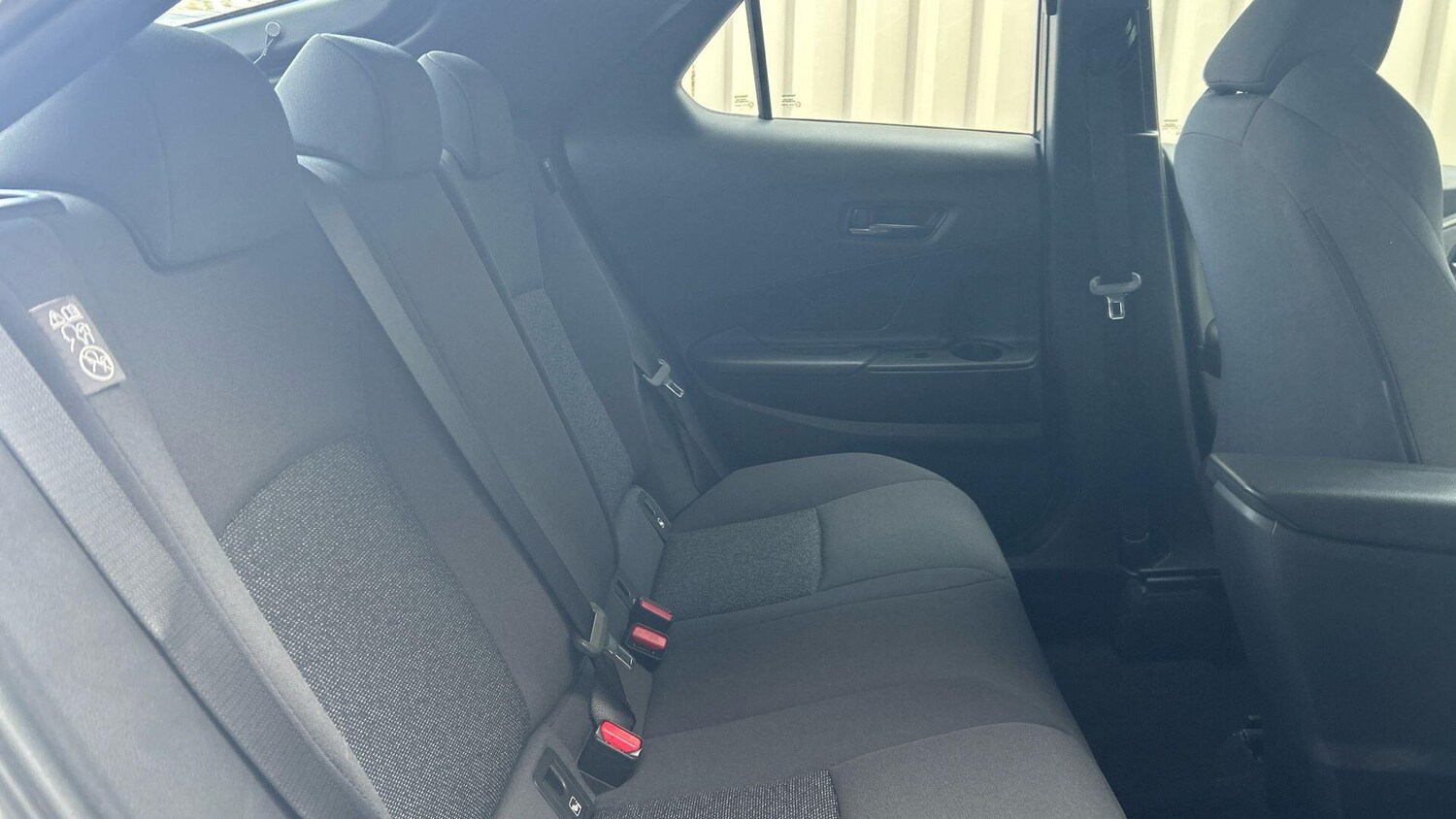 Used Toyota C-HR for sale - 77808418: Photo 16