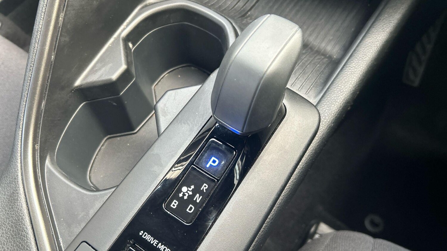 Used Toyota C-HR for sale - 77808418: Photo 31