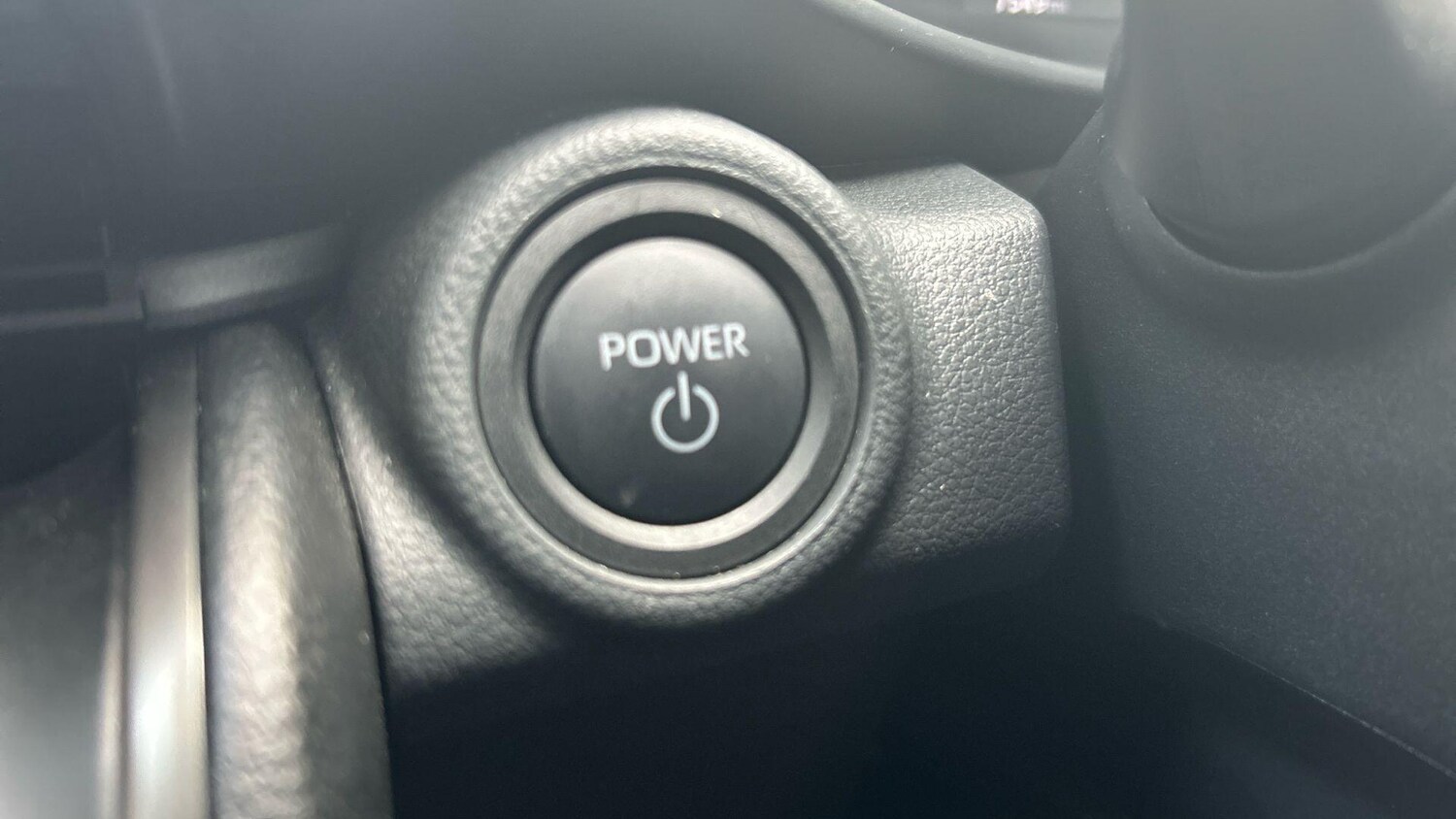 Used Toyota C-HR for sale - 77808418: Photo 33