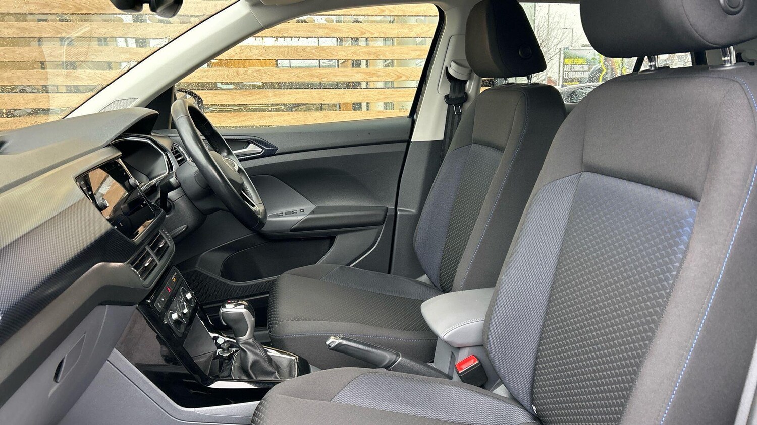 Used Volkswagen T-Cross 2021 for sale - 77377036: Photo 14