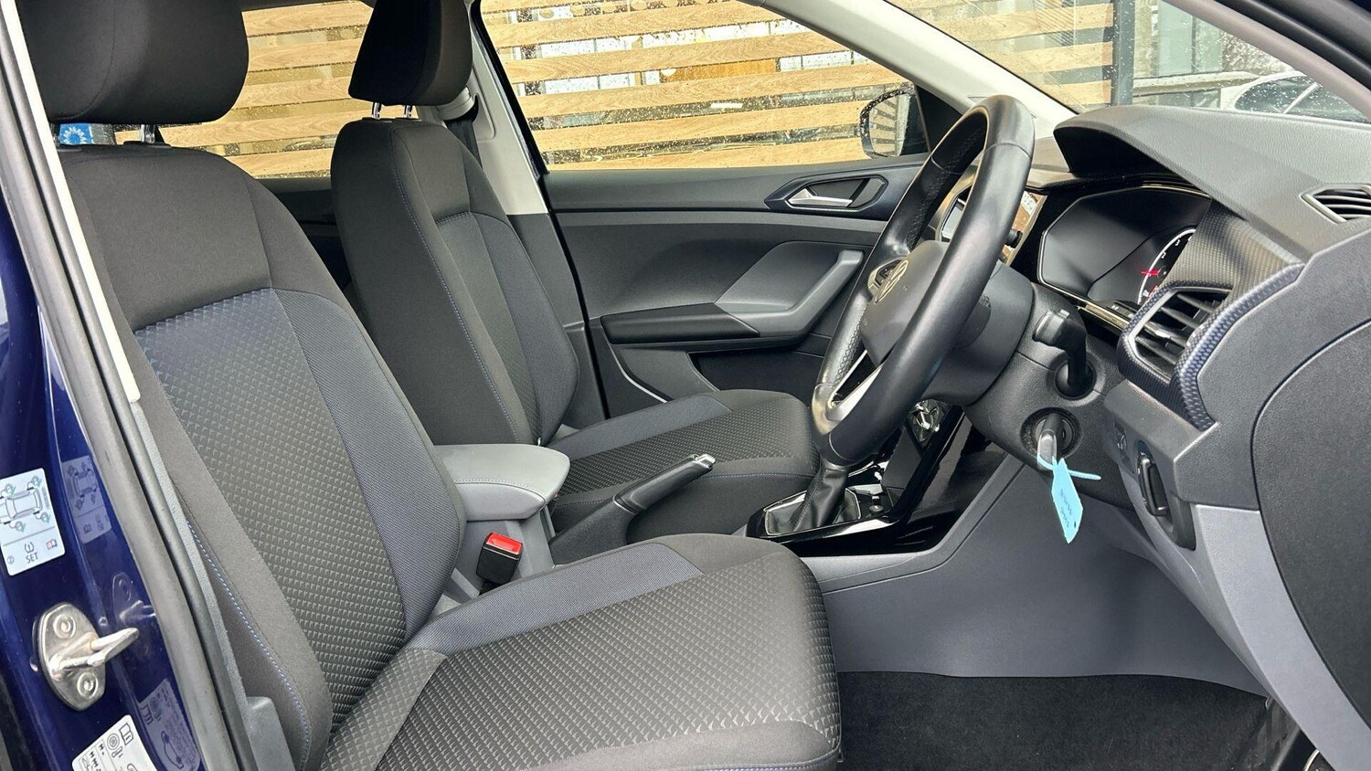 Used Volkswagen T-Cross 2021 for sale - 77377036: Photo 15