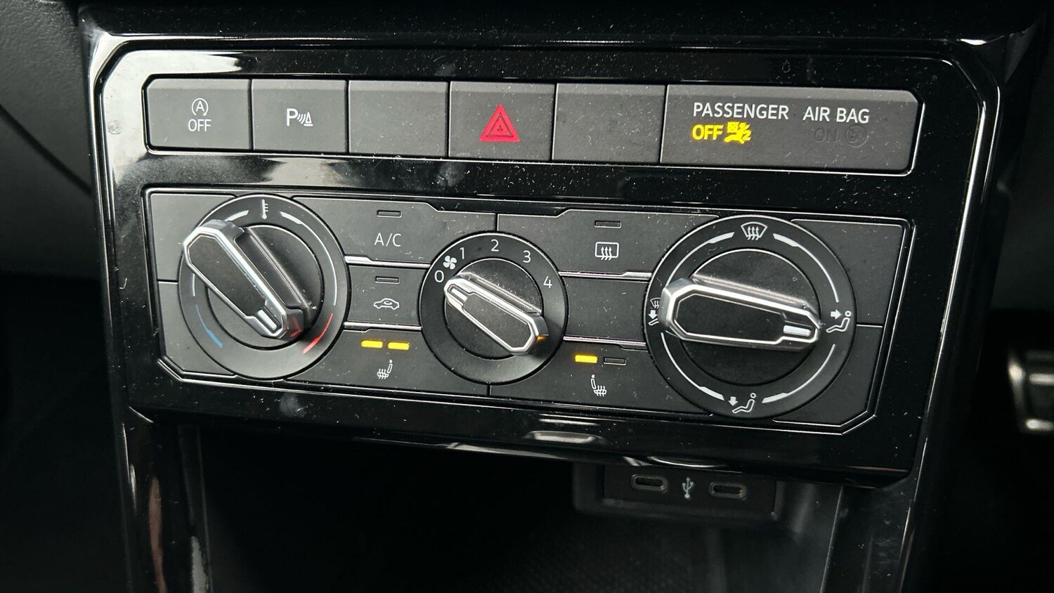 Used Volkswagen T-Cross 2021 for sale - 77377036: Photo 26