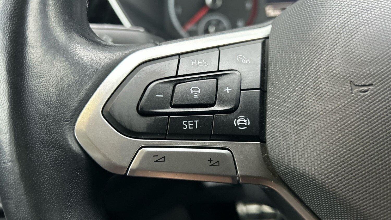 Used Volkswagen T-Cross 2021 for sale - 77377036: Photo 33