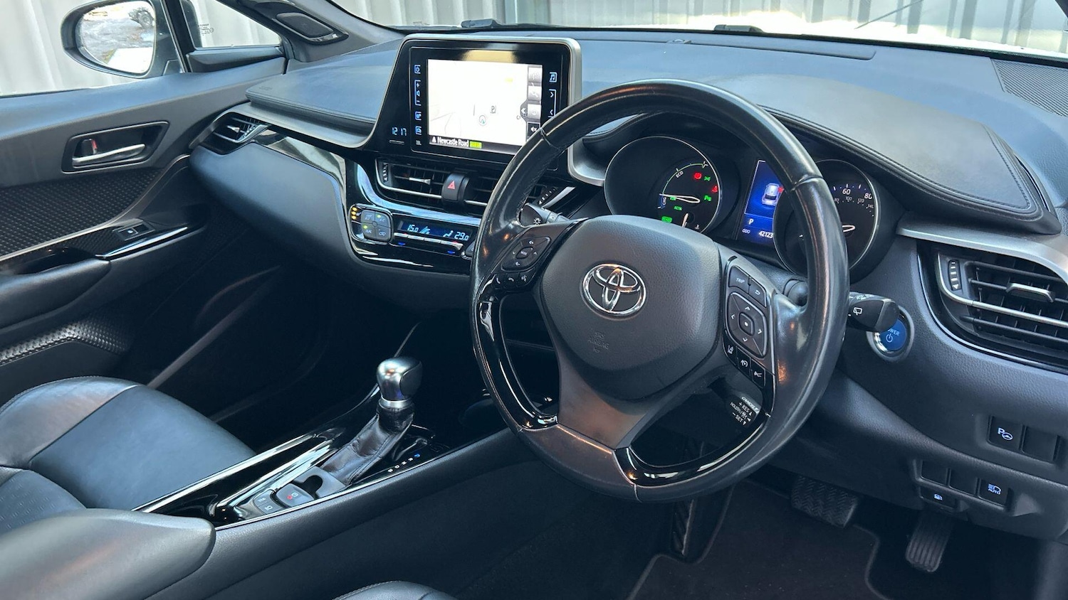 Used Toyota C-HR 2018 for sale - 76964980: Photo 10