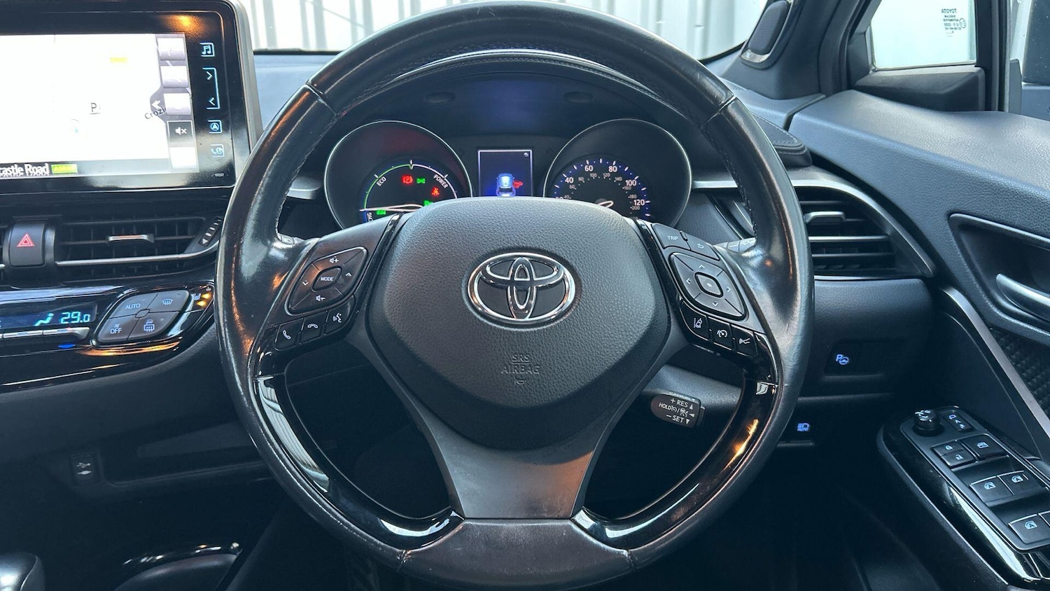 Used Toyota C-HR 2018 for sale - 76964980: Photo 12