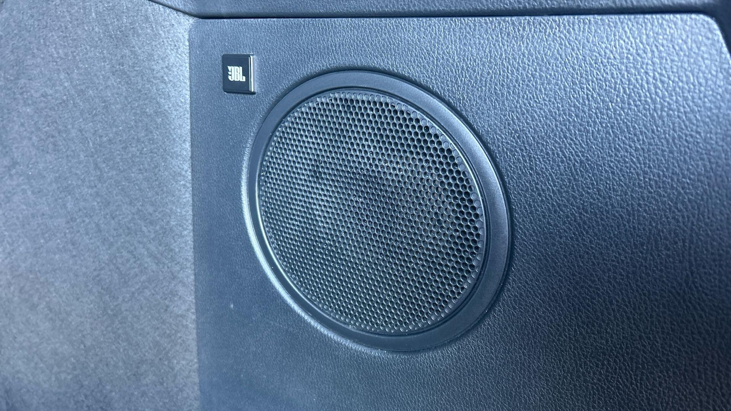 Used Toyota C-HR 2018 for sale - 76964980: Photo 38