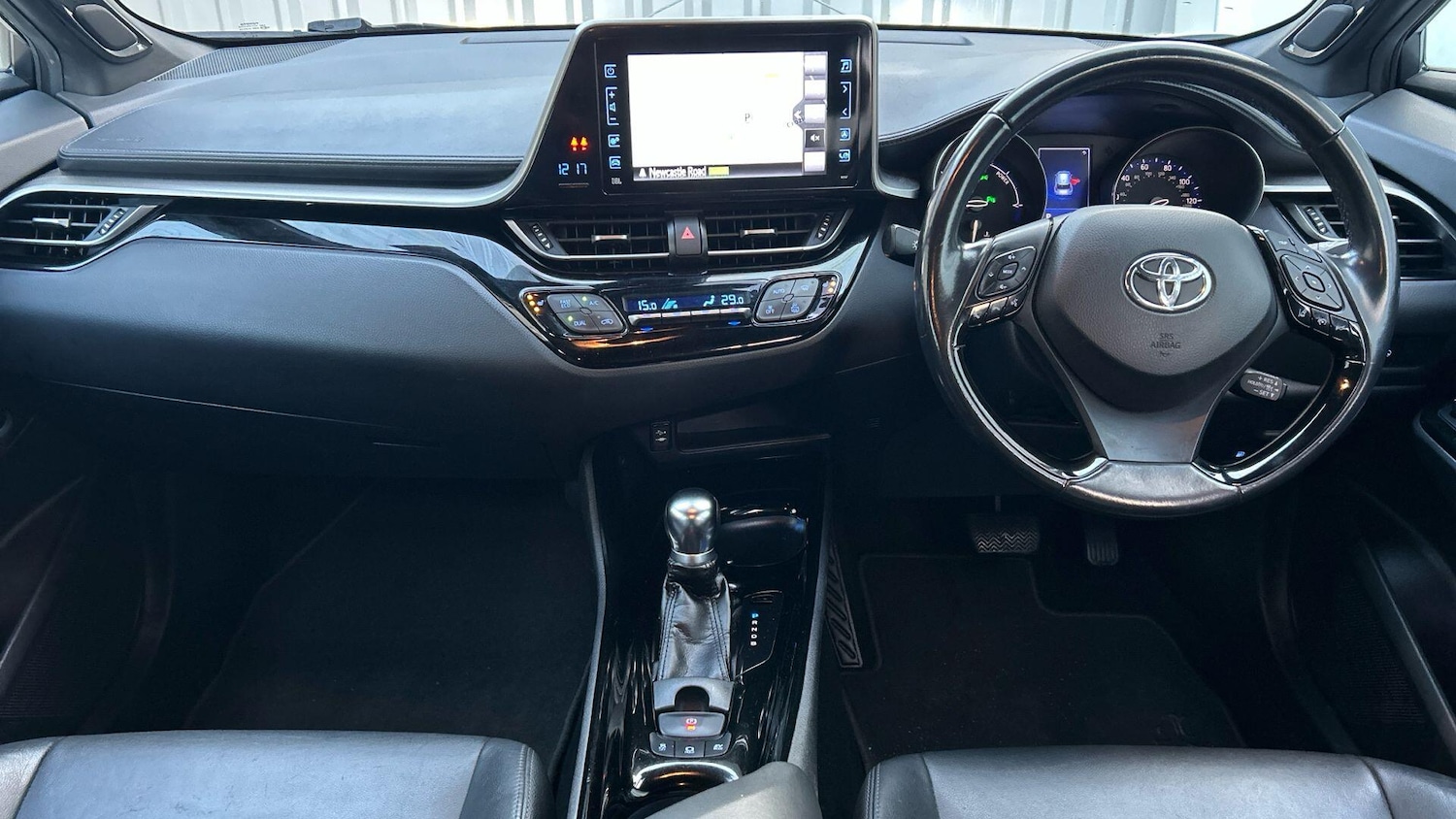 Used Toyota C-HR 2018 for sale - 76964980: Photo 9