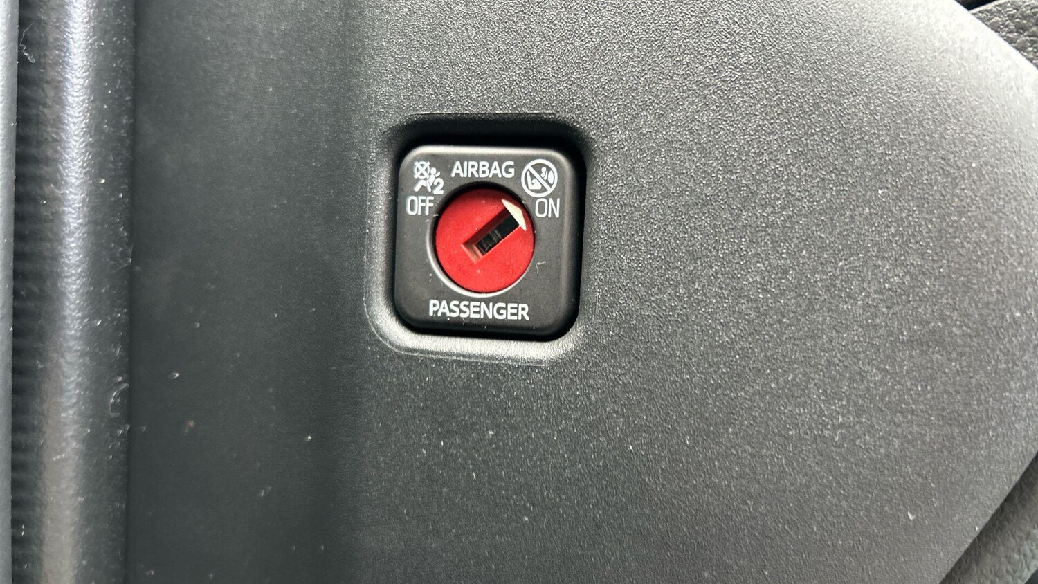 Used Toyota Yaris 2025 for sale - 77939919: Photo 40