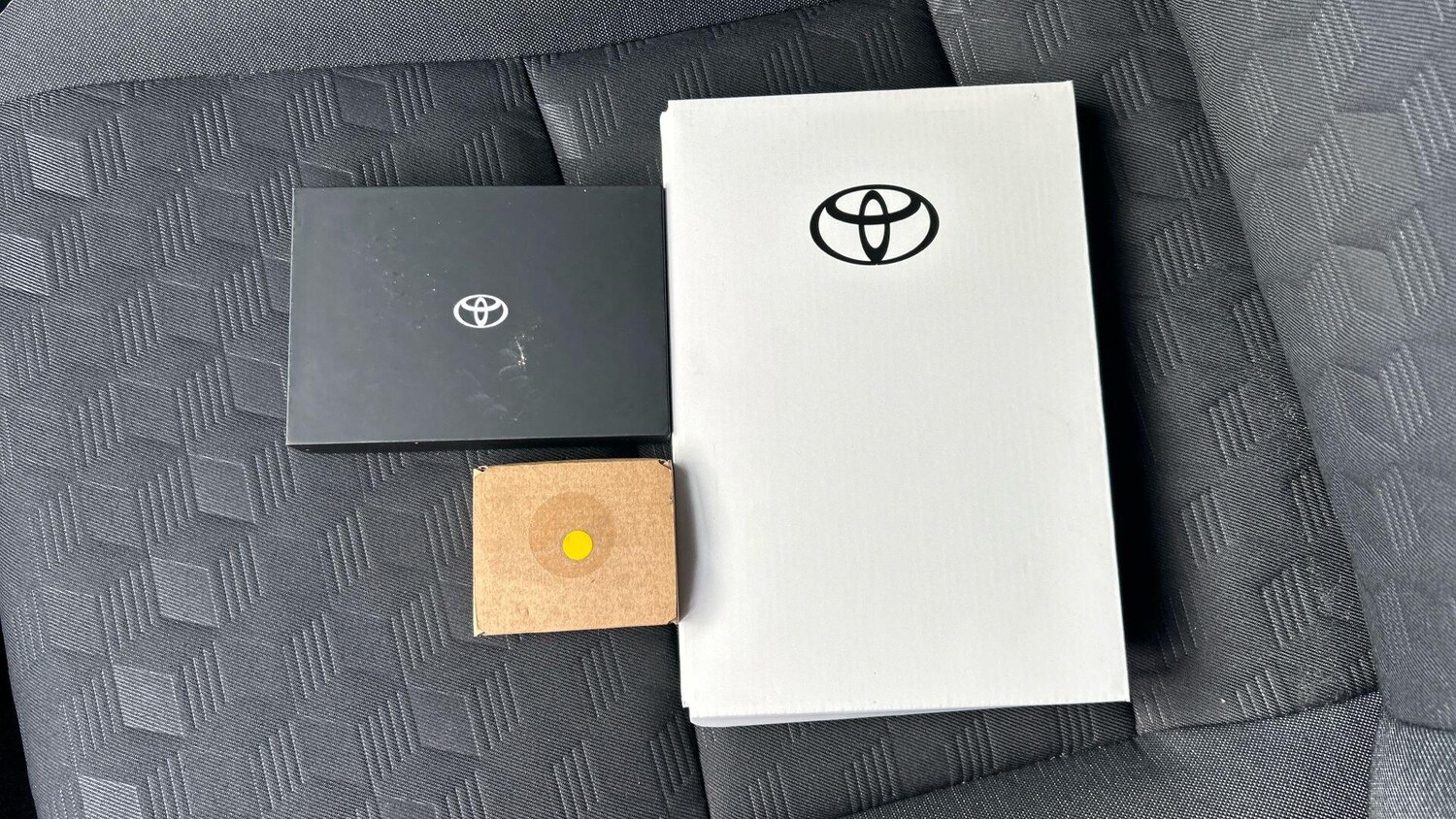 Used Toyota Yaris 2025 for sale - 77939919: Photo 41