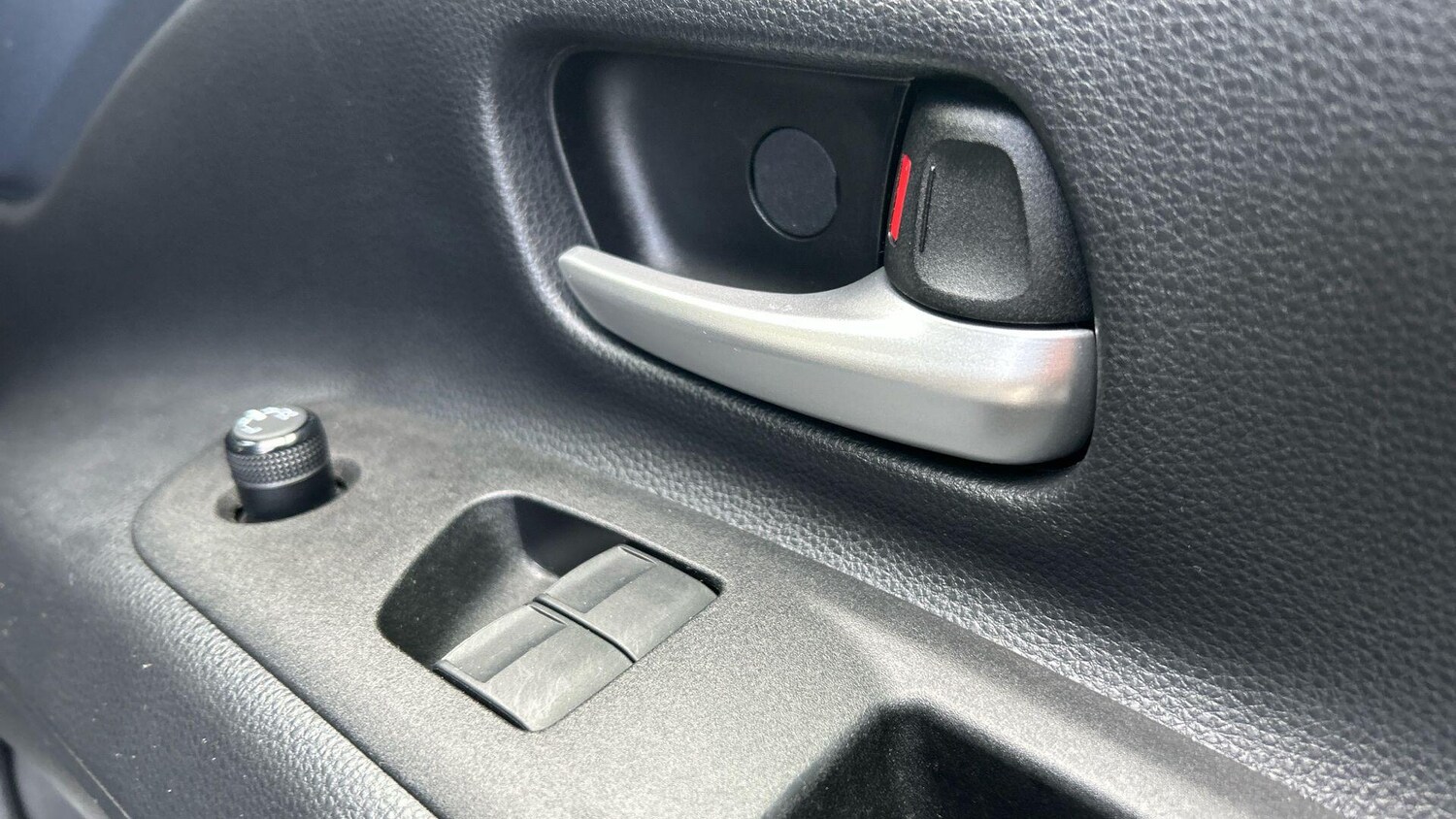 Used Toyota Aygo X 2024 for sale - 78020097: Photo 35