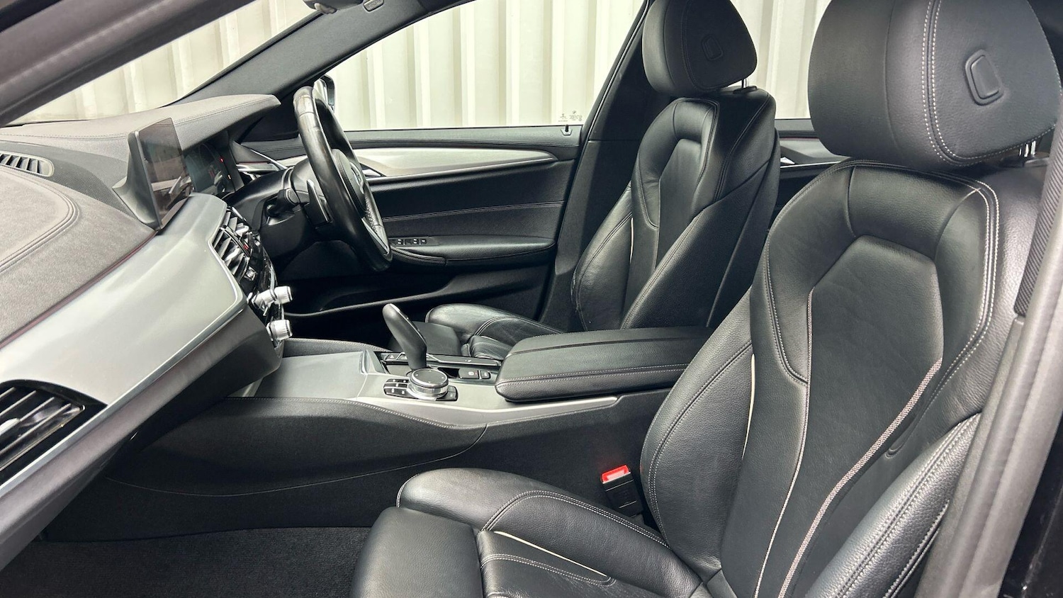 Used BMW 5 Series 2018 for sale - 76484294: Photo 14