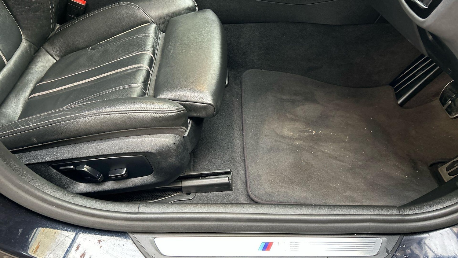 Used BMW 5 Series 2018 for sale - 76484294: Photo 44