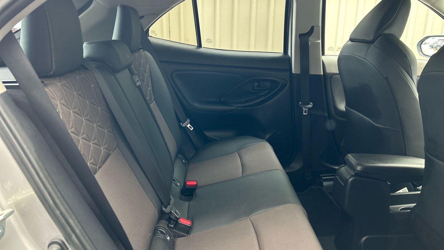 Used Toyota Yaris Cross 2023 for sale - 76562330: Photo 16