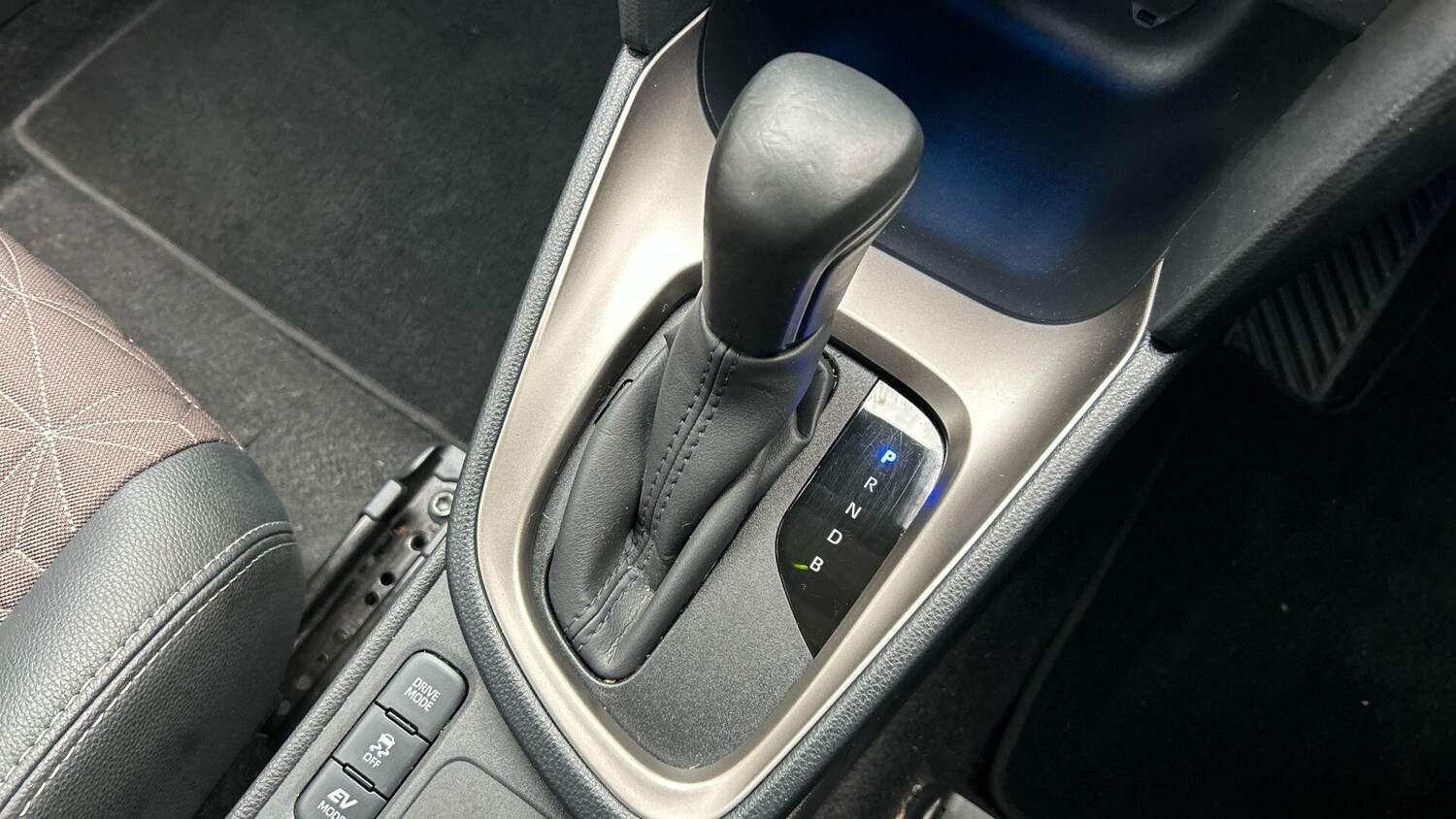 Used Toyota Yaris Cross 2023 for sale - 76562330: Photo 31