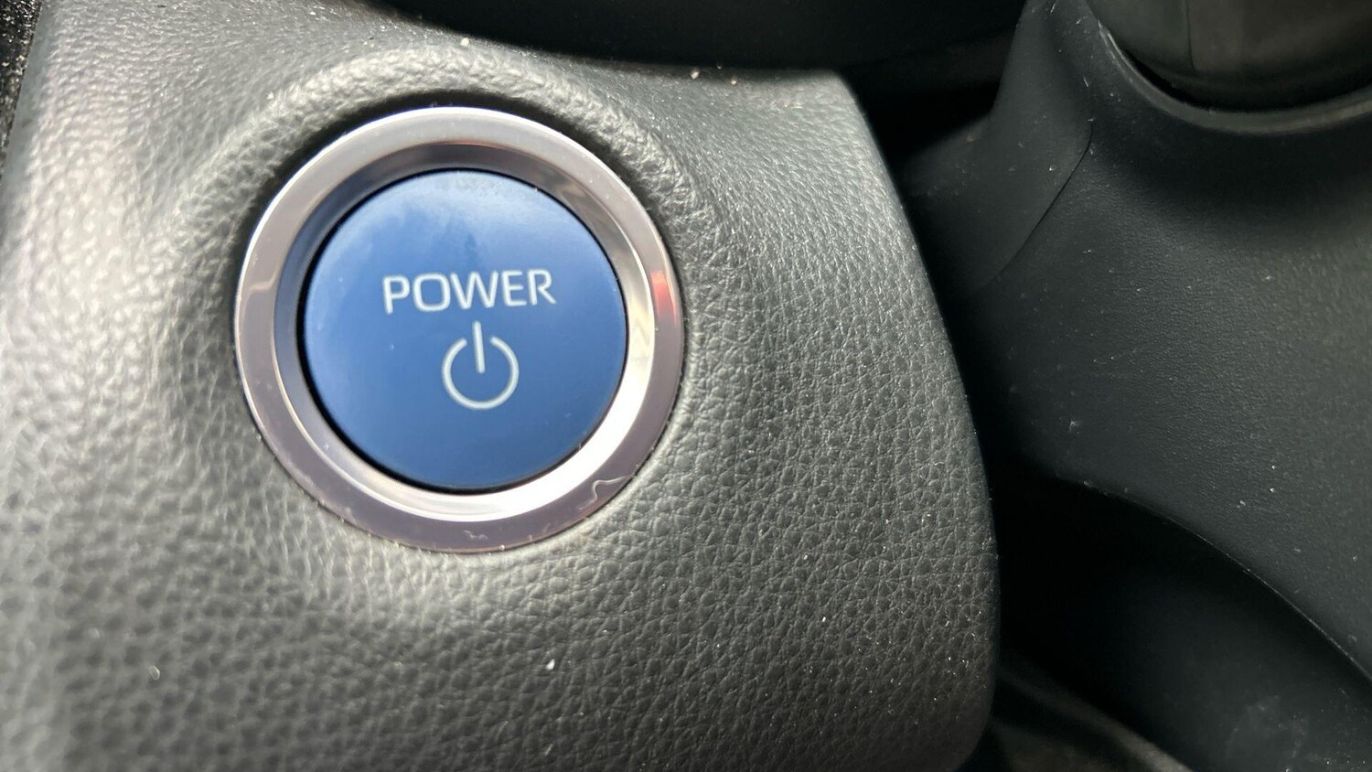 Used Toyota Yaris Cross 2023 for sale - 76562330: Photo 37