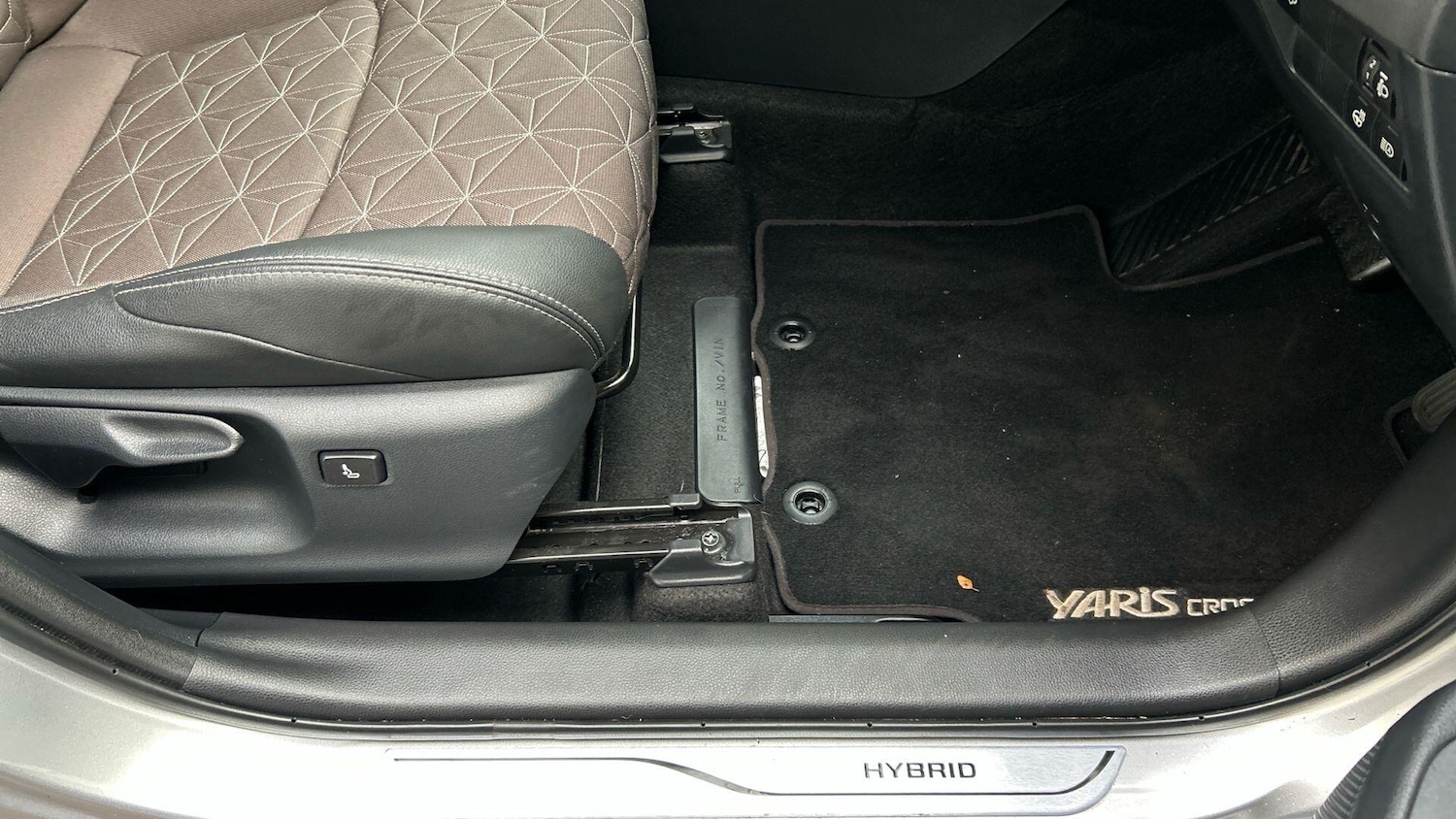 Used Toyota Yaris Cross 2023 for sale - 76562330: Photo 43