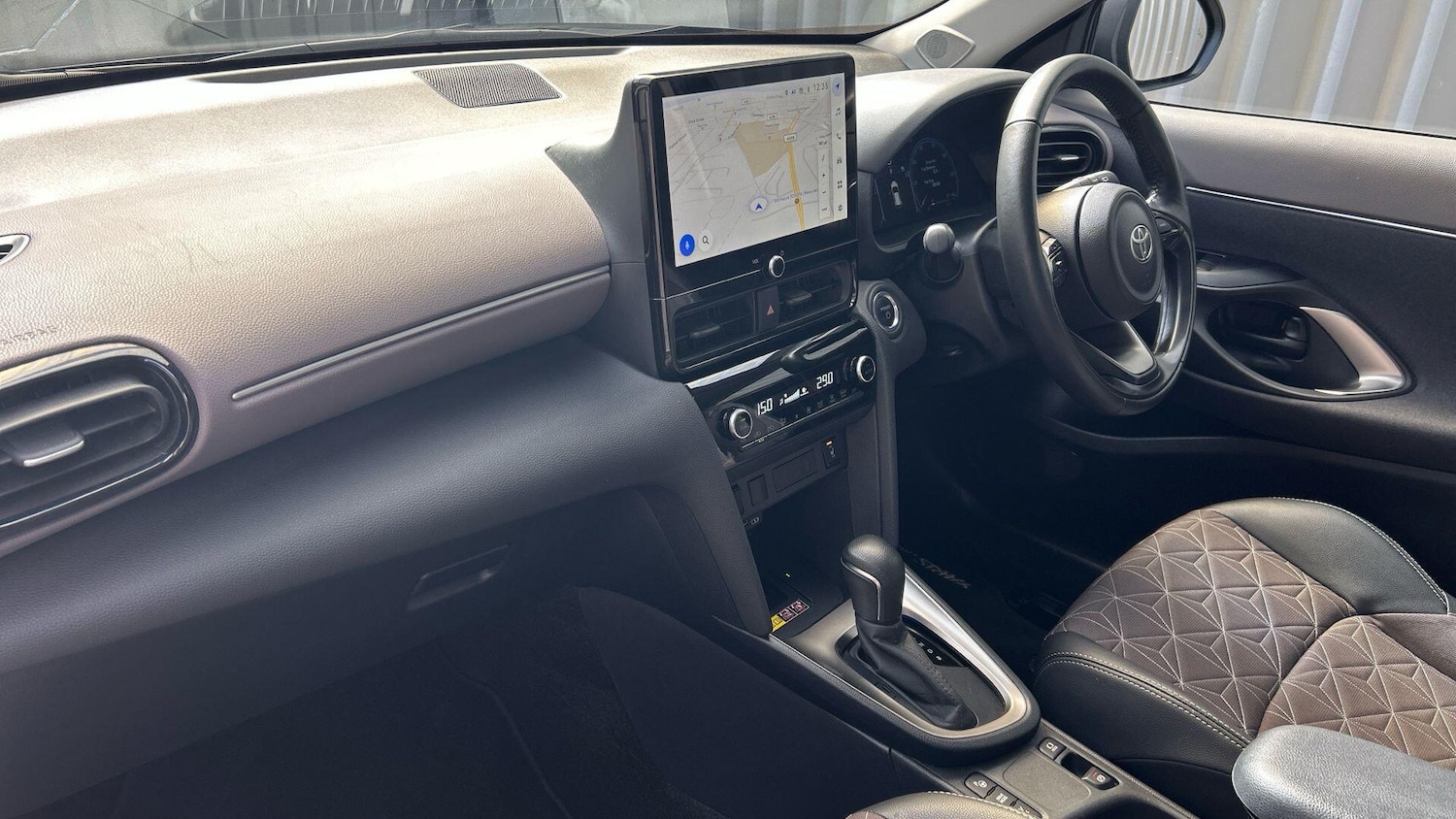 Used Toyota Yaris Cross 2024 for sale - 78184427: Photo 43