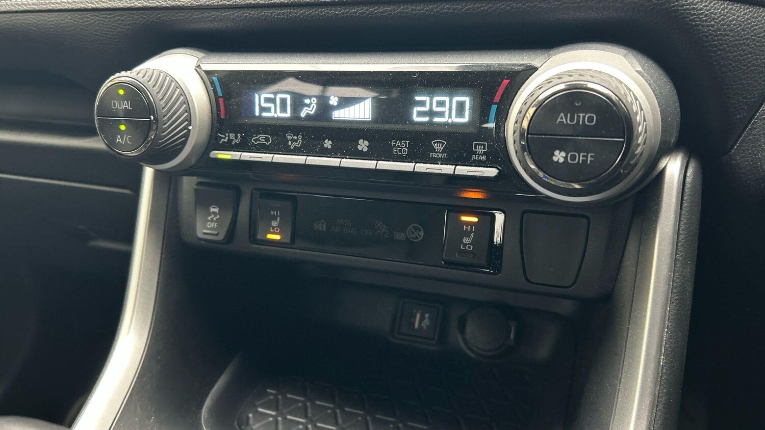 Used Toyota RAV4 2023 for sale - 78020044: Photo 30