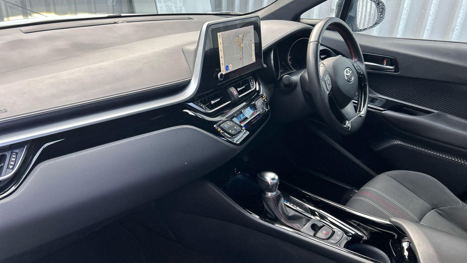 Used Toyota C-HR 2023 for sale - 77646244: Photo 44