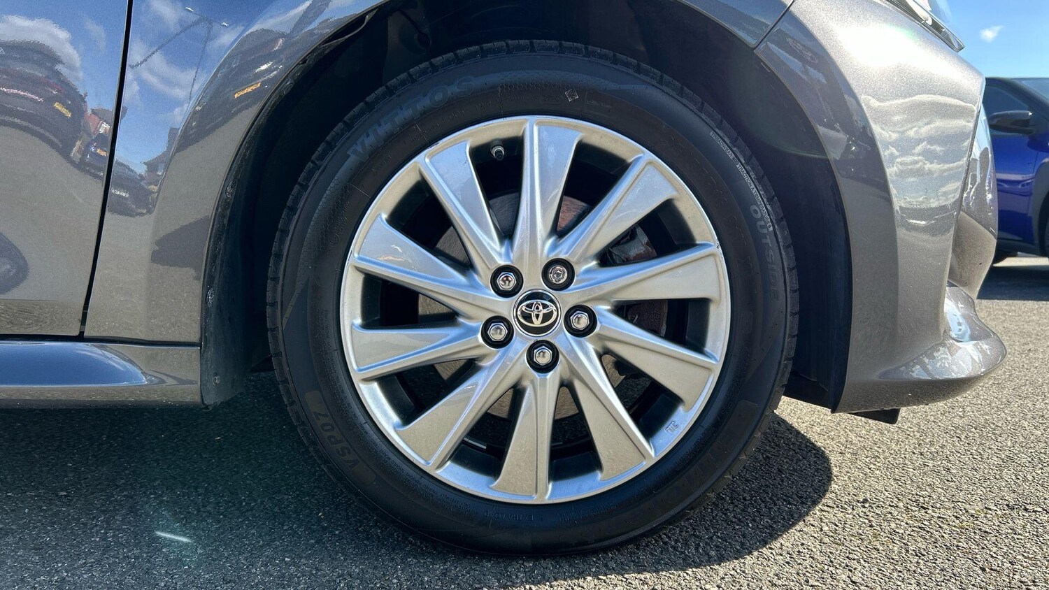 Vehicle 21
