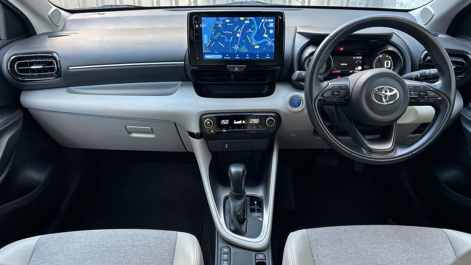 Used Toyota Yaris 2022 for sale - 76109101: Photo 11