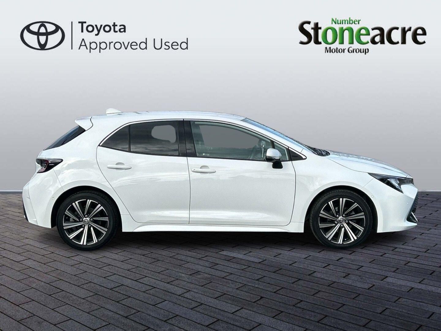 Used Toyota Corolla 2022 for sale - 77574871: Photo 2