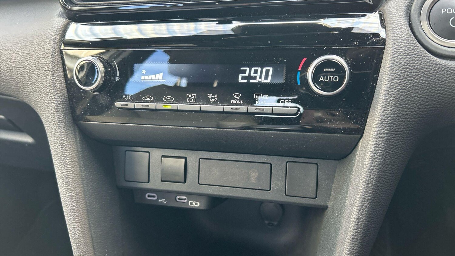 Used Toyota Yaris Cross 2024 for sale - 78185751: Photo 31