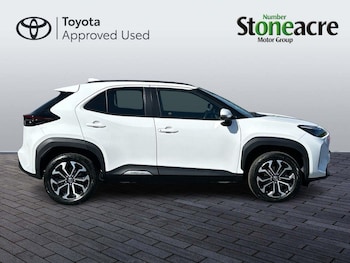 Used Toyota Yaris Cross 2024 for sale - 78185751: Photo