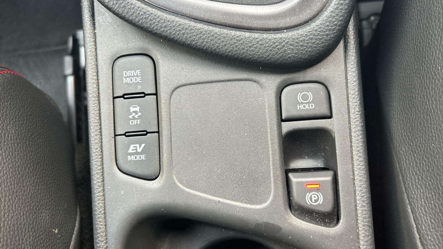 Used Toyota Yaris 2025 for sale - 77939703: Photo 30