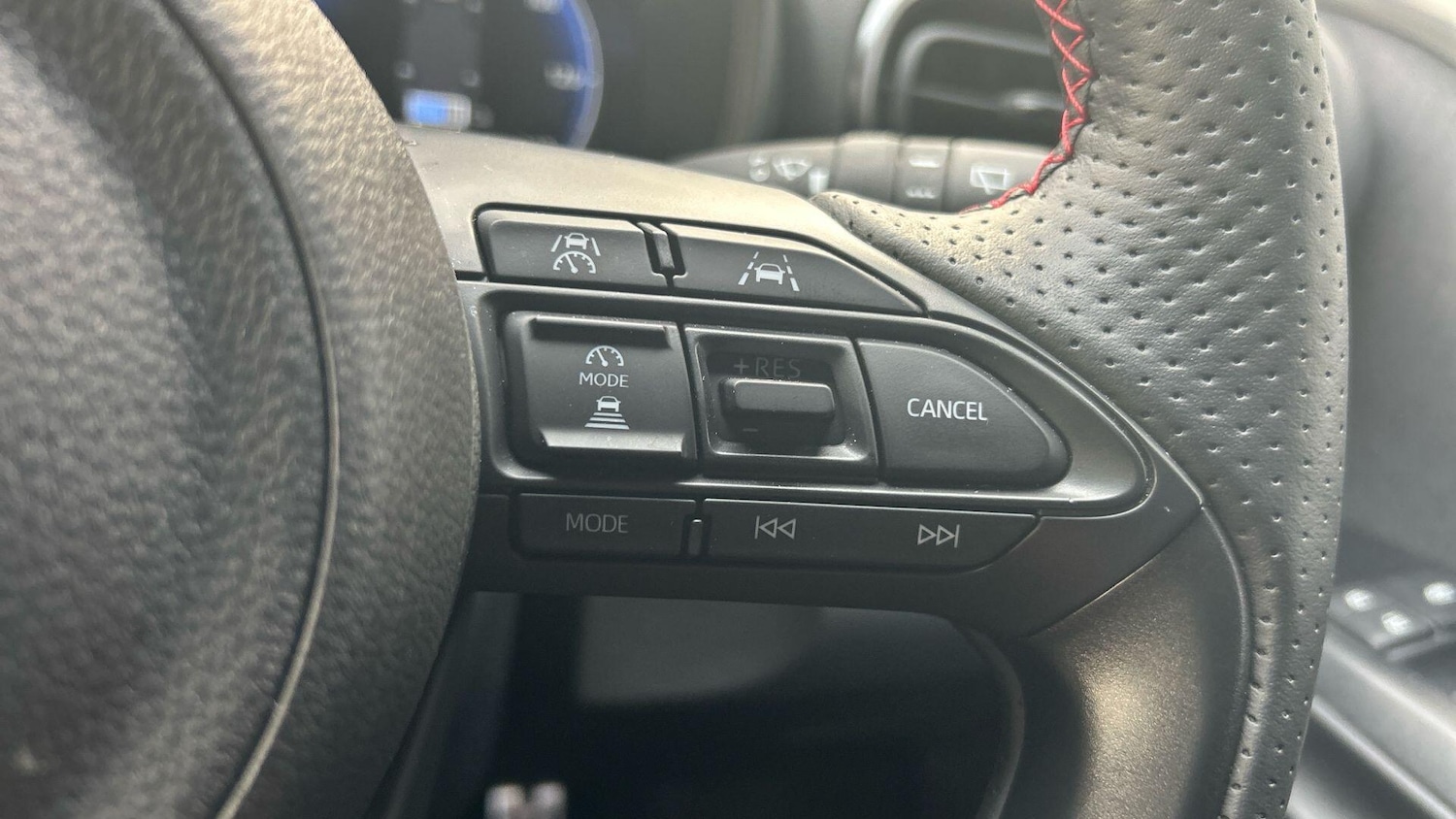 Used Toyota Yaris 2025 for sale - 77939703: Photo 33