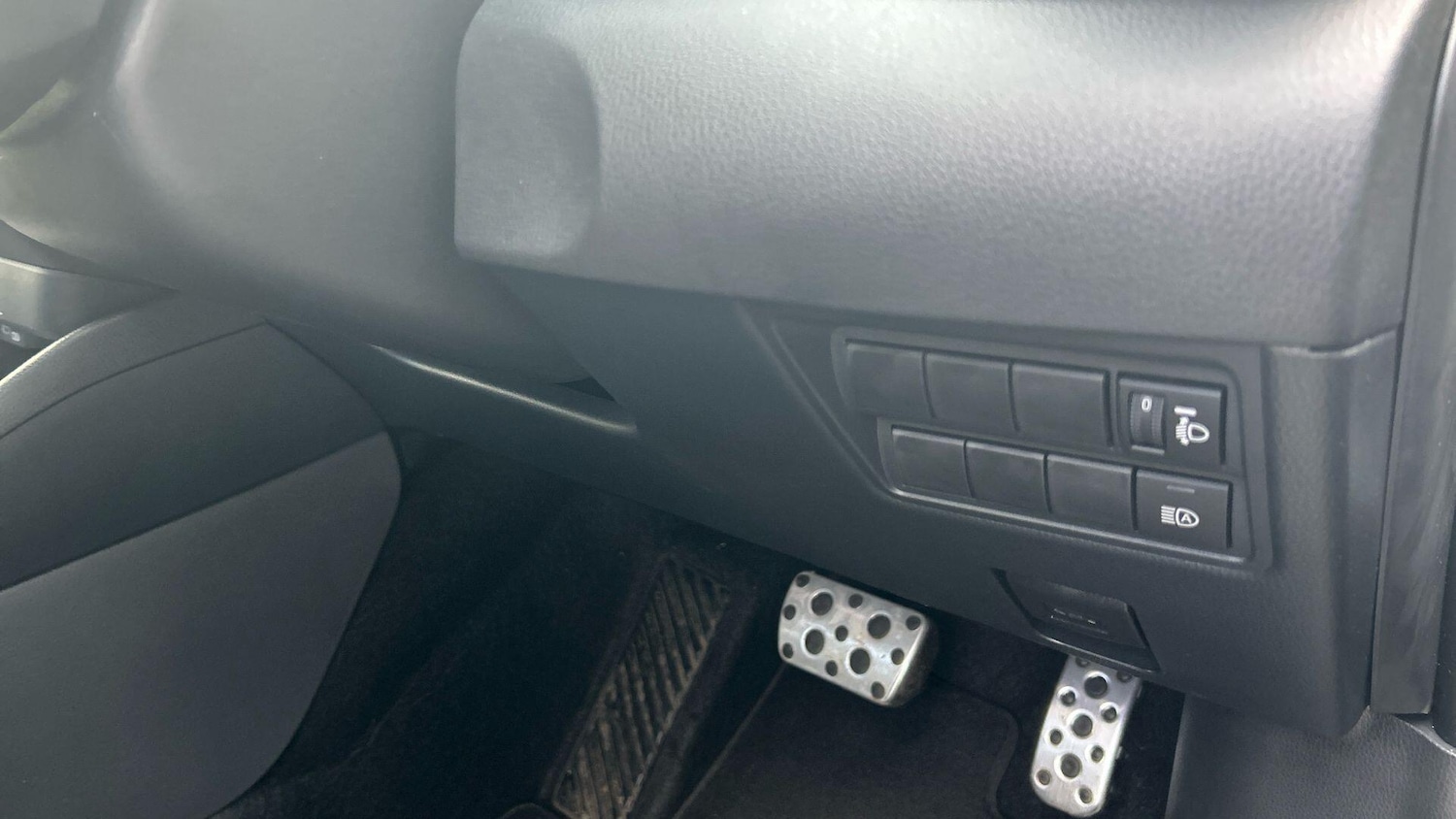 Used Toyota Yaris 2025 for sale - 77939703: Photo 39