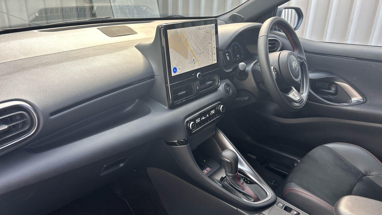 Used Toyota Yaris 2025 for sale - 77939703: Photo 41