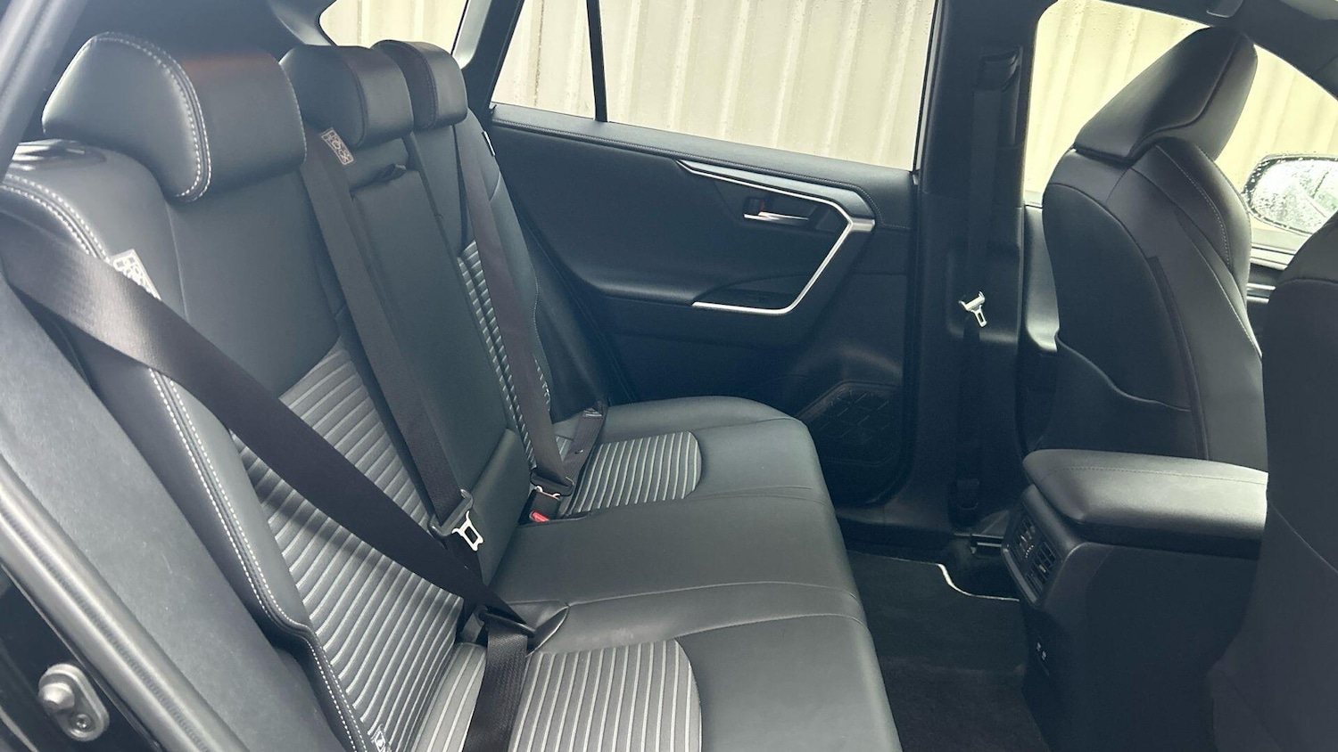 Used Toyota RAV4 2021 for sale - 77467989: Photo 16