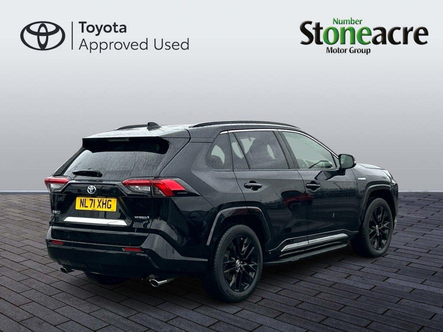 Used Toyota RAV4 2021 for sale - 77467989: Photo 3