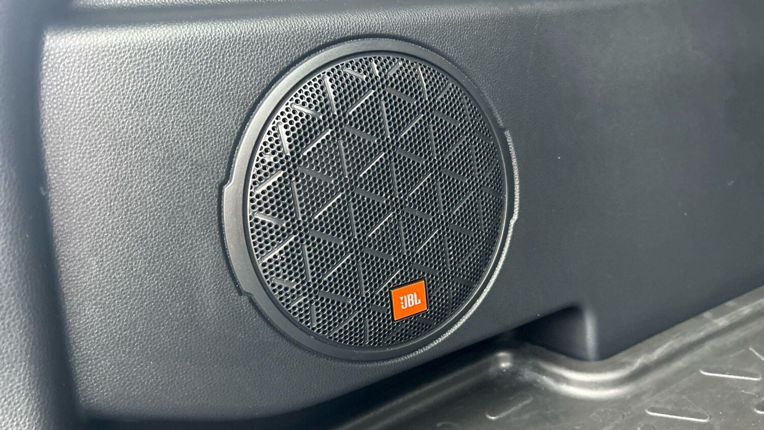 Used Toyota RAV4 2021 for sale - 77467989: Photo 38