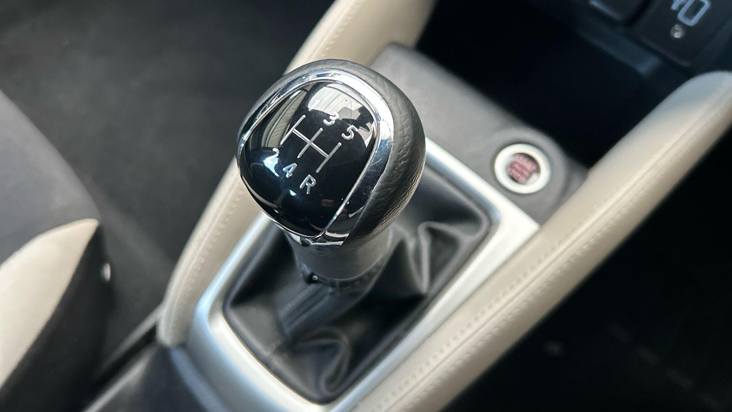 Used Nissan Micra 2019 for sale - 76549722: Photo 30