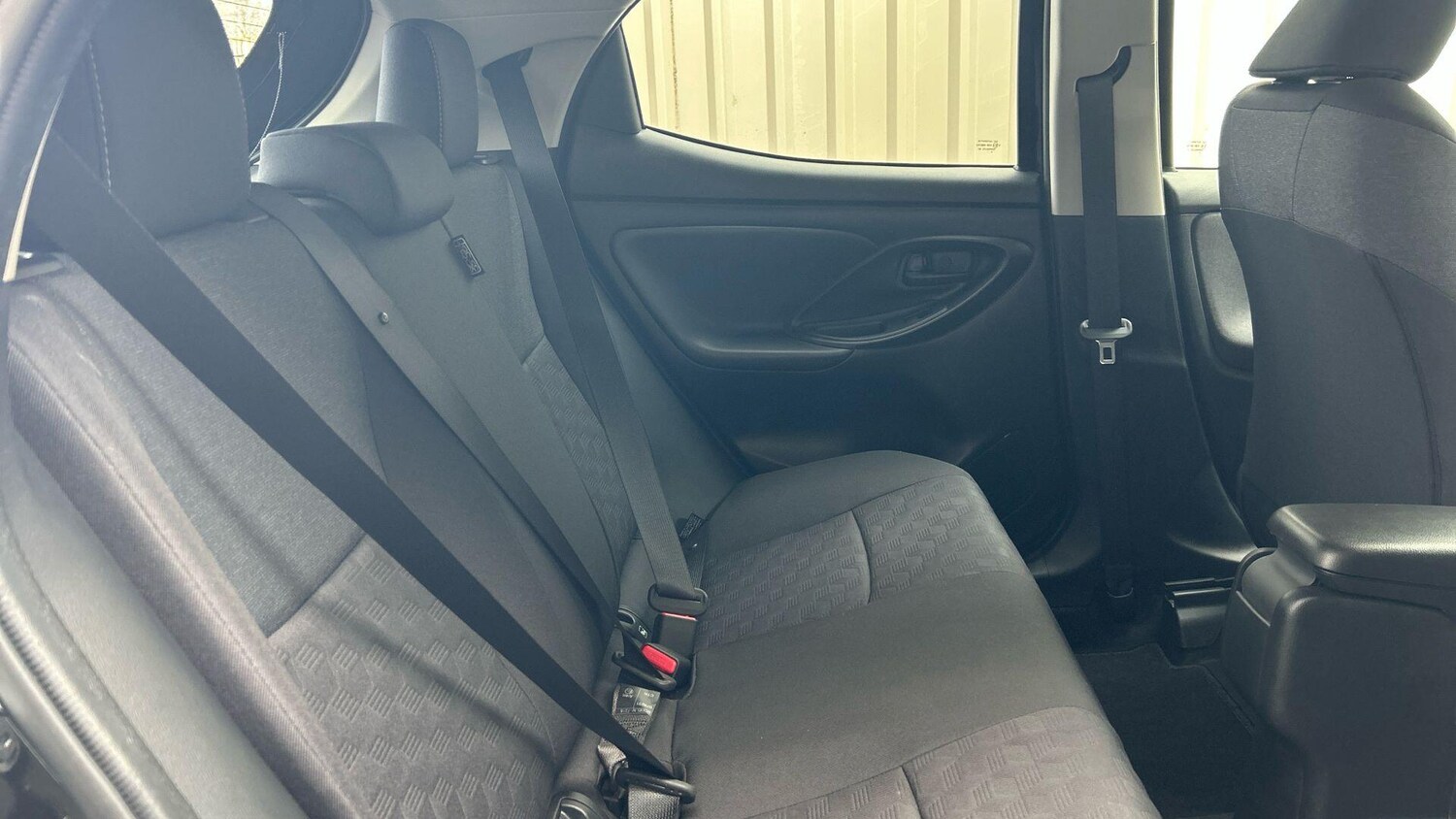 Used Toyota Yaris 2025 for sale - 77658542: Photo 18