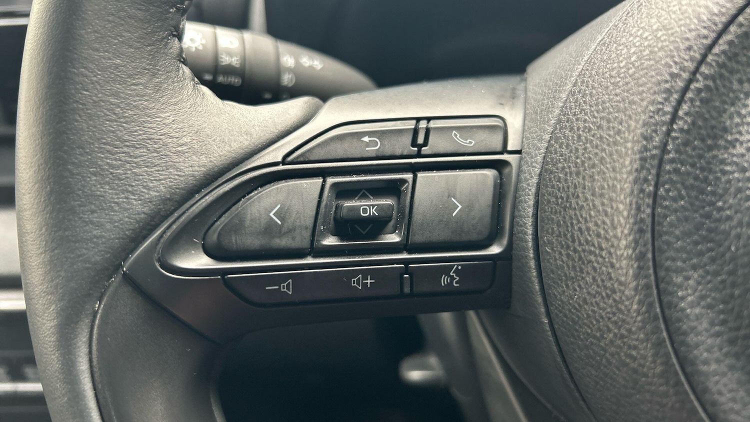 Used Toyota Yaris 2025 for sale - 77658542: Photo 38