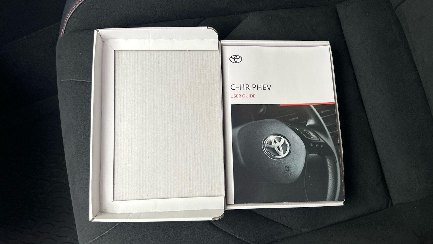 Used Toyota C-HR 2024 for sale - 77155975: Photo 48