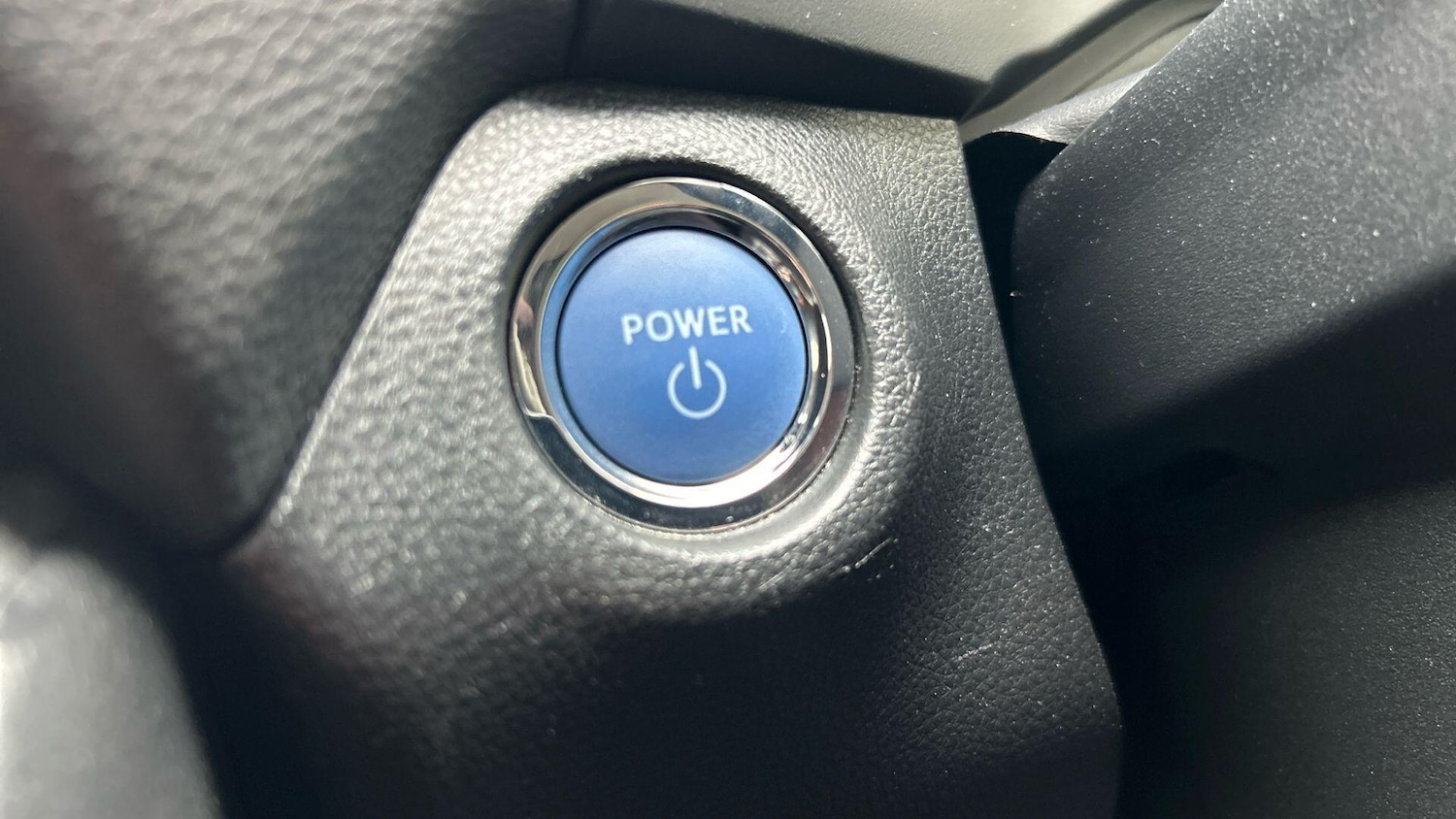 Used Toyota RAV4 2022 for sale - 76166635: Photo 40