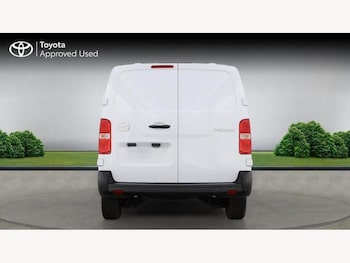 Used Toyota ProAce 2024 for sale - 79464382: Photo