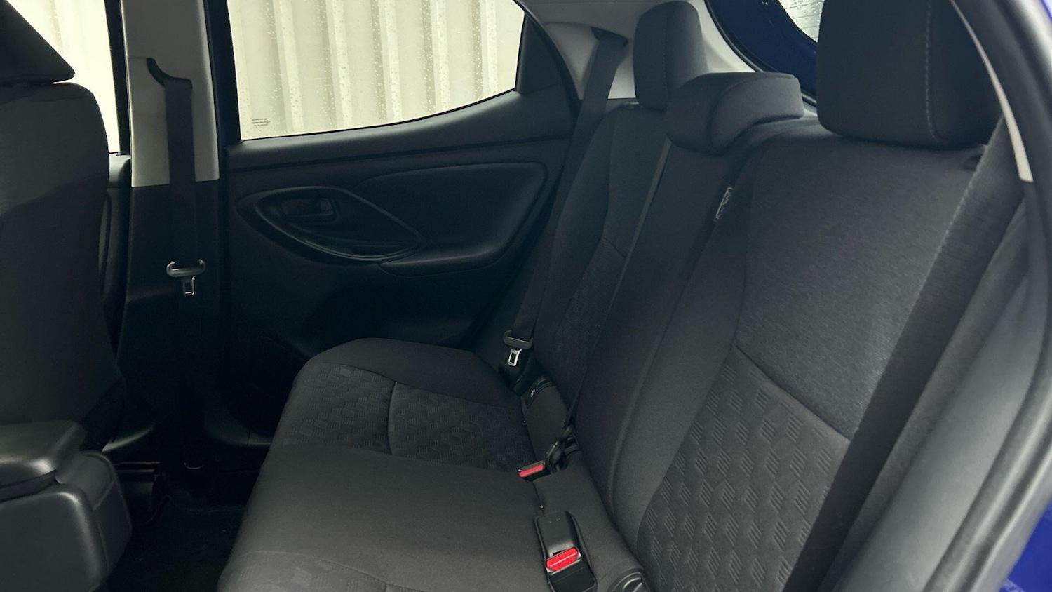 Used Toyota Yaris 2024 for sale - 77376136: Photo 17